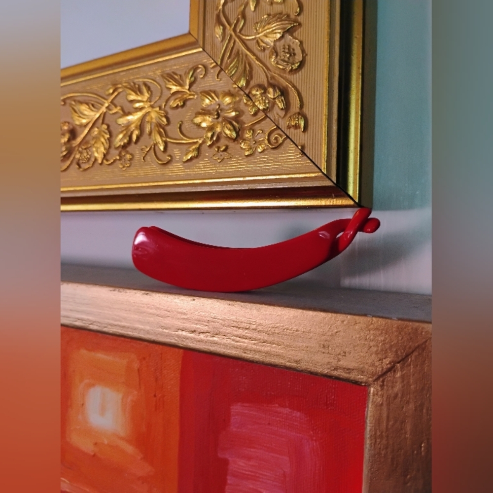 Authentic Vintage 1980's Retro Sleek Red Hair Styling Clip • Like New 🌹🎀🍒